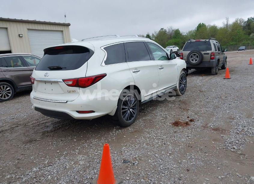 Photo 4 of 2018 Infiniti Qx60 (VIN 5N1DL0MM4JC505041)