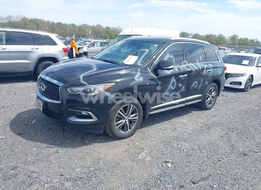Photo 2 of 2018 Infiniti Qx60 (VIN 5N1DL0MM4JC517030)