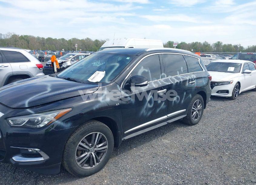 Photo 6 of 2018 Infiniti Qx60 (VIN 5N1DL0MM4JC517030)