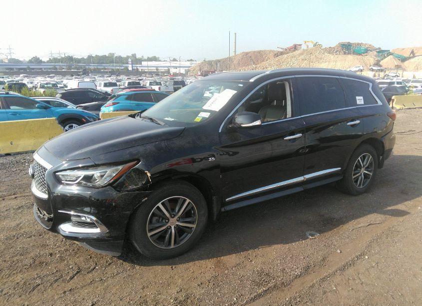 Photo 2 of 2019 Infiniti Qx60 LUXE (VIN 5N1DL0MM4KC500147)