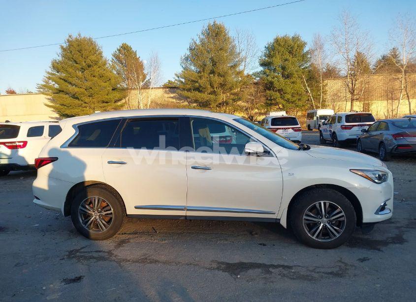 Photo 13 of 2017 Infiniti Qx60 (VIN 5N1DL0MM5HC512767)