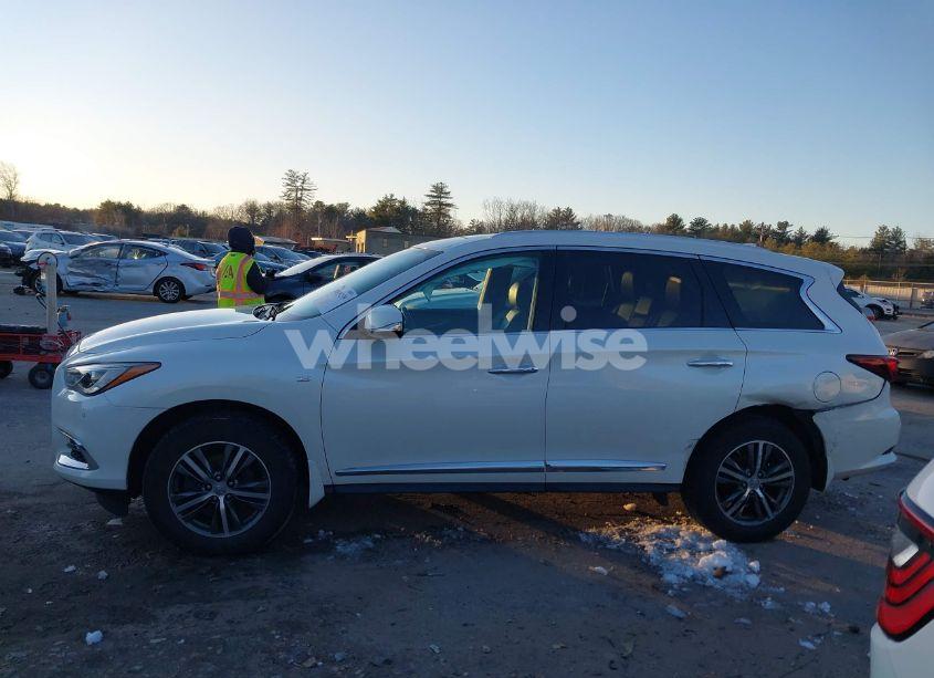 Photo 14 of 2017 Infiniti Qx60 (VIN 5N1DL0MM5HC512767)