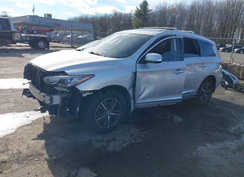 Photo 2 of 2017 Infiniti Qx60 (VIN 5N1DL0MM5HC527818)