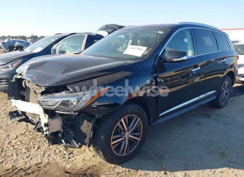 Photo 2 of 2017 Infiniti Qx60 (VIN 5N1DL0MM5HC556719)