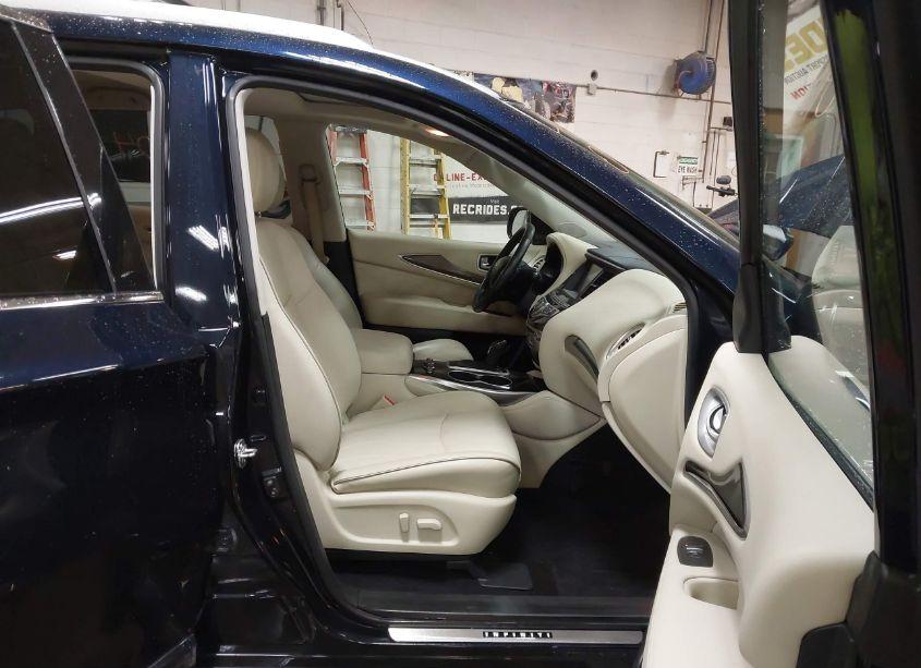 Photo 5 of 2019 Infiniti Qx60 LUXE (VIN 5N1DL0MM5KC565685)