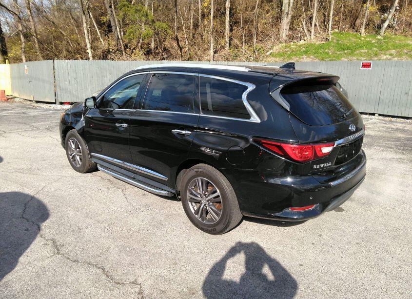 Photo 3 of 2018 Infiniti Qx60 (VIN 5N1DL0MM7JC515563)