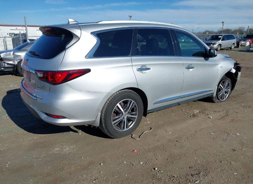 Photo 4 of 2018 Infiniti Qx60 (VIN 5N1DL0MM9JC526063)