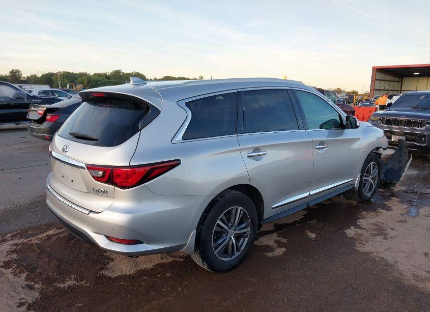 Photo 4 of 2019 Infiniti Qx60 LUXE (VIN 5N1DL0MM9KC502850)