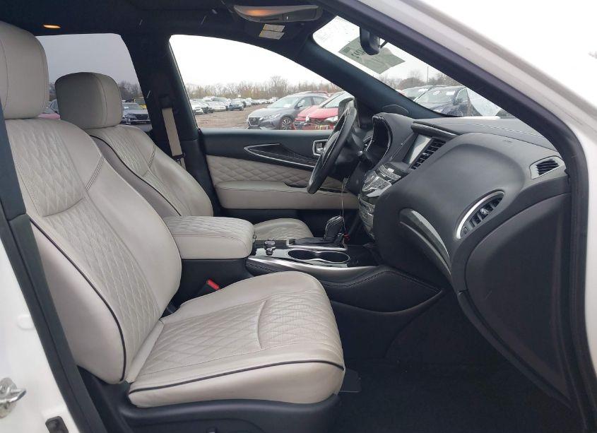 Photo 5 of 2019 Infiniti Qx60 LUXE (VIN 5N1DL0MMXKC512884)
