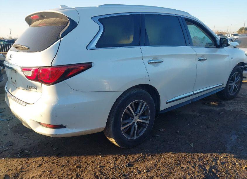Photo 4 of 2018 Infiniti Qx60 (VIN 5N1DL0MN0JC503165)