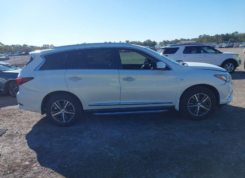 Photo 13 of 2018 Infiniti Qx60 (VIN 5N1DL0MN0JC503974)