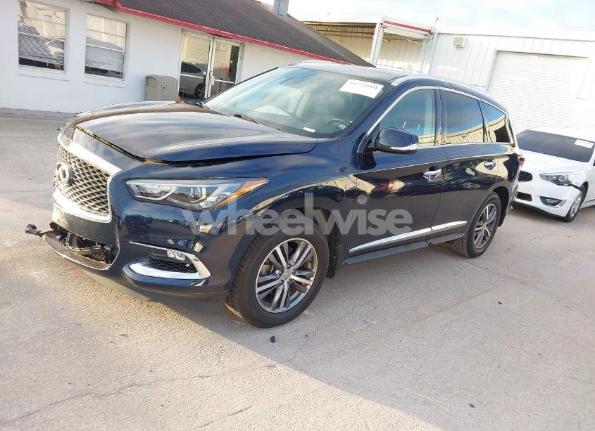 Photo 2 of 2020 Infiniti Qx60 LUXE (VIN 5N1DL0MN0LC541160)