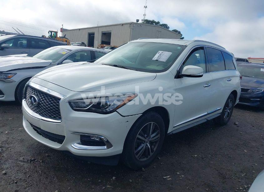 Photo 2 of 2017 Infiniti Qx60 (VIN 5N1DL0MN1HC527288)