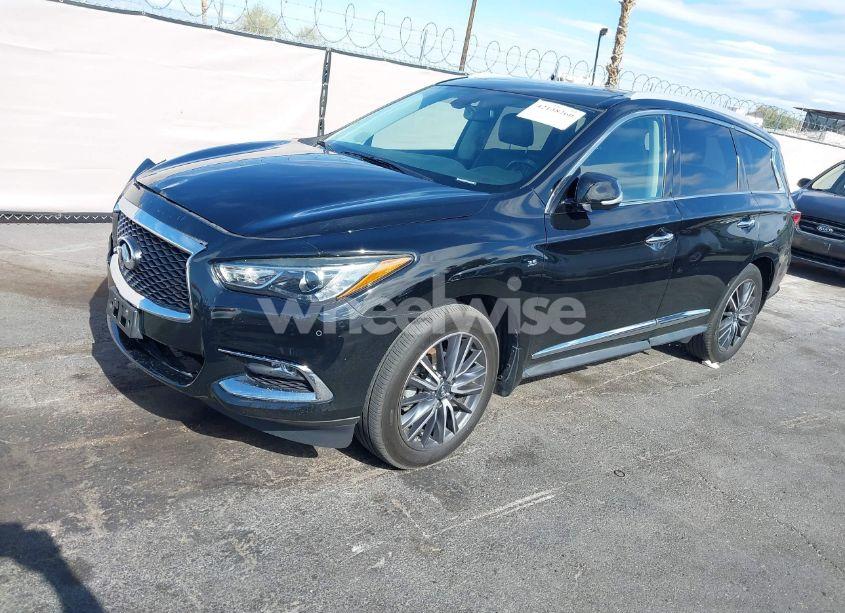 Photo 2 of 2018 Infiniti Qx60 (VIN 5N1DL0MN1JC505233)