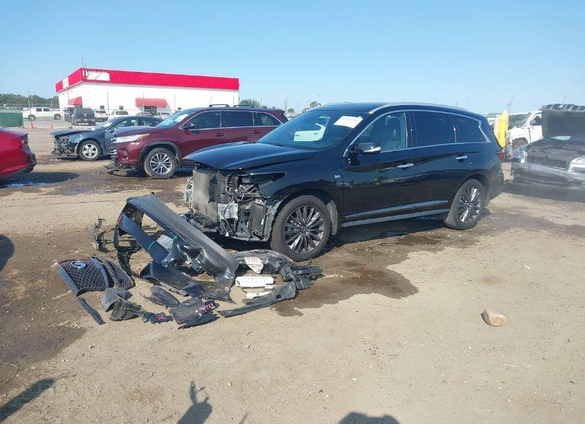 Photo 2 of 2020 Infiniti Qx60 LUXE (VIN 5N1DL0MN1LC529759)