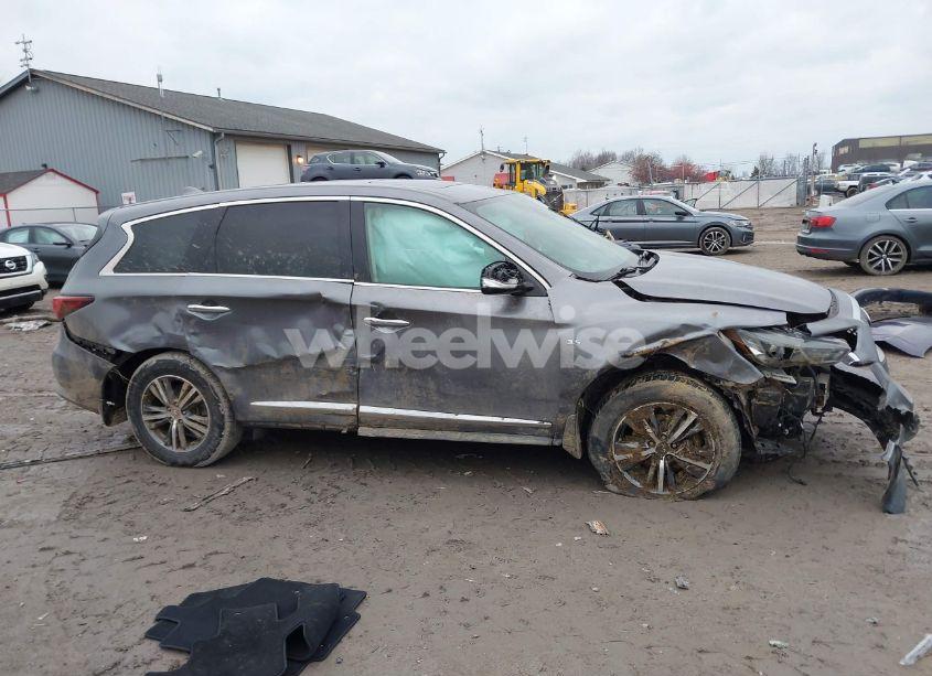 Photo 13 of 2019 Infiniti Qx60 PURE (VIN 5N1DL0MN4KC528751)