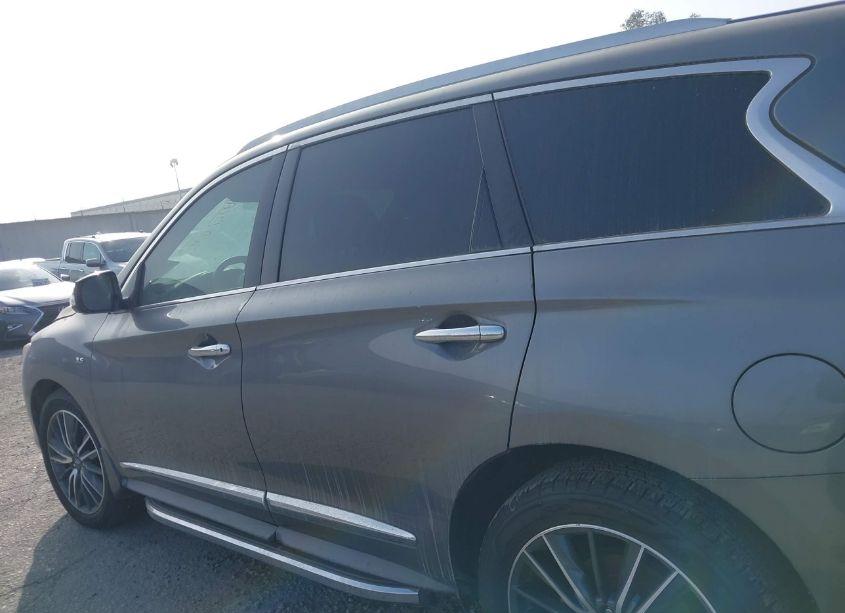 Photo 14 of 2018 Infiniti Qx60 (VIN 5N1DL0MN9JC507134)