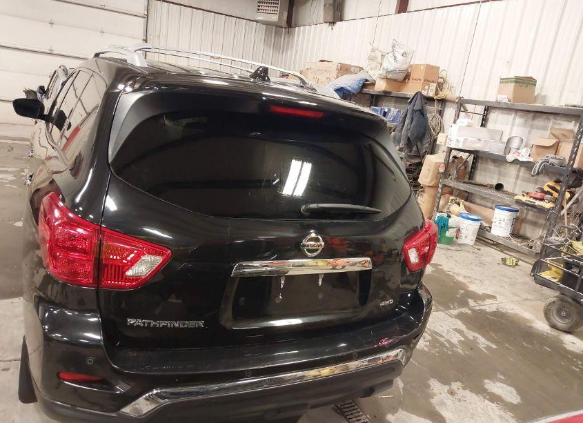 Photo 17 of 2020 Nissan Pathfinder S 4WD (VIN 5N1DR2AM2LC586025)