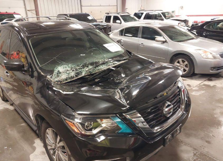 Photo 6 of 2020 Nissan Pathfinder S 4WD (VIN 5N1DR2AM2LC586025)