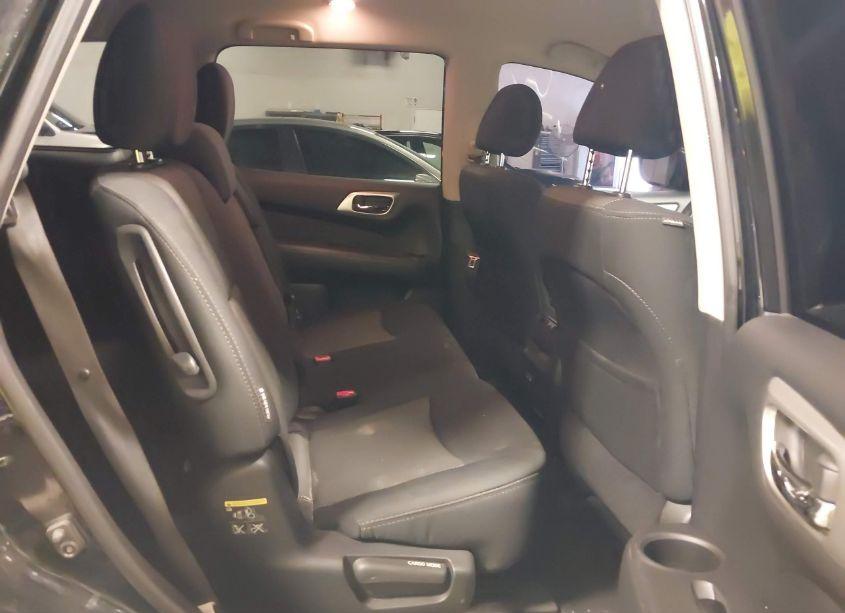 Photo 8 of 2020 Nissan Pathfinder S 4WD (VIN 5N1DR2AM2LC586025)