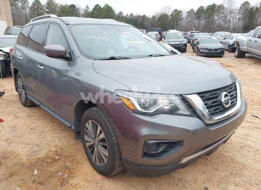 2020 Nissan Pathfinder S 2WD (VIN 5N1DR2AN1LC624479) main photo