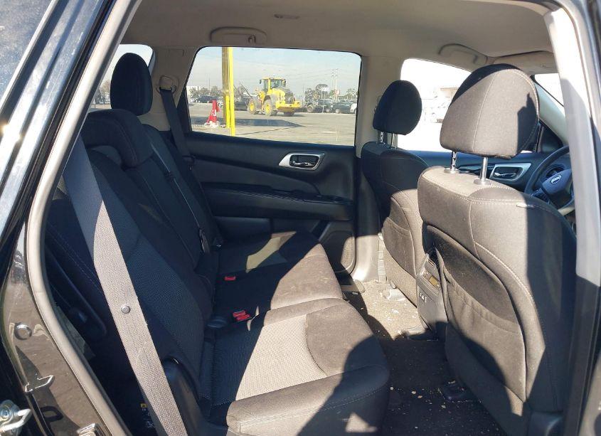 Photo 8 of 2020 Nissan Pathfinder S 2WD (VIN 5N1DR2AN2LC614771)