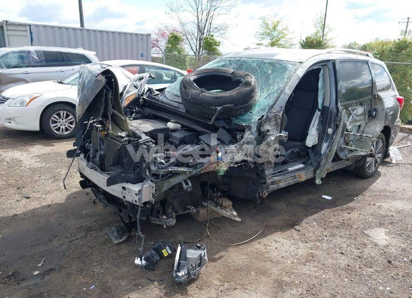 Photo 6 of 2020 Nissan Pathfinder S 2WD (VIN 5N1DR2AN3LC618442)