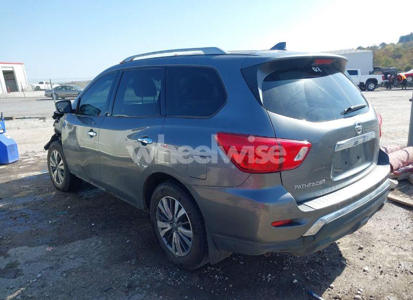Photo 3 of 2020 Nissan Pathfinder S 2WD (VIN 5N1DR2AN5LC643553)