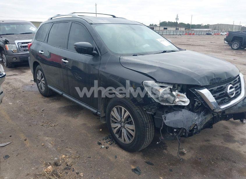 2020 Nissan Pathfinder S 2WD (VIN 5N1DR2AN5LC646694) main photo