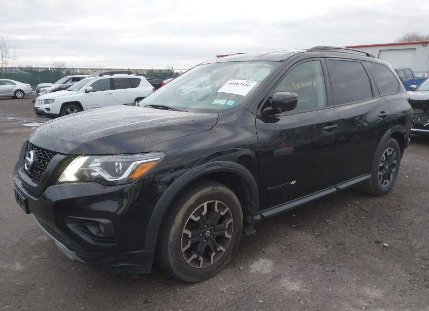 Photo 2 of 2020 Nissan Pathfinder SV 4WD (VIN 5N1DR2BM9LC642640)