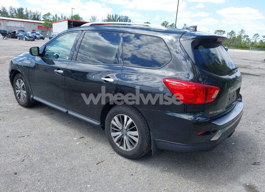 Photo 3 of 2020 Nissan Pathfinder SV 2WD (VIN 5N1DR2BN4LC641890)