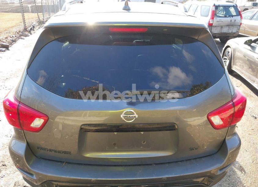 Photo 16 of 2020 Nissan Pathfinder SV 2WD (VIN 5N1DR2BN6LC629336)