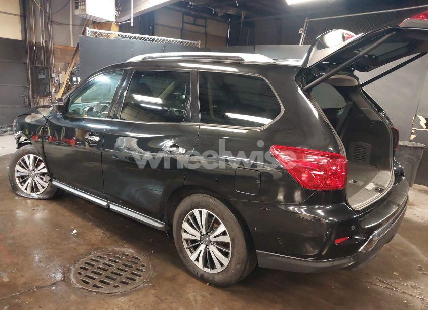 Photo 3 of 2020 Nissan Pathfinder SL 4WD (VIN 5N1DR2CM0LC613395)