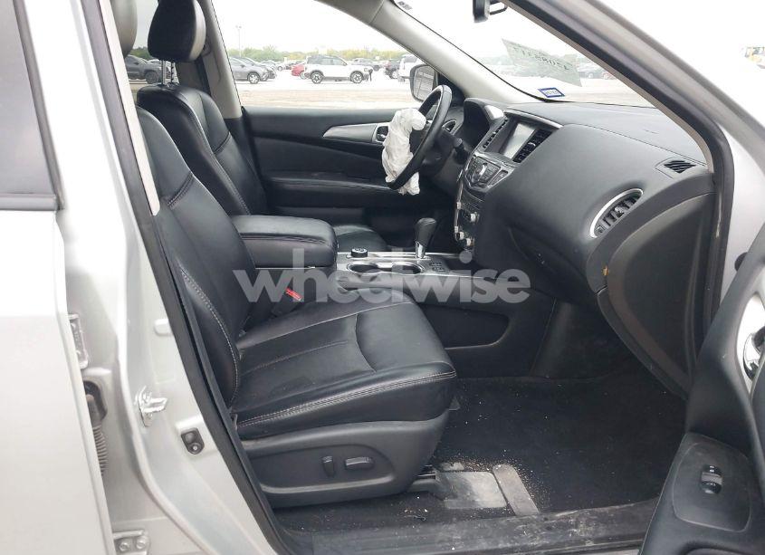 Photo 5 of 2020 Nissan Pathfinder SL 4WD (VIN 5N1DR2CM0LC641522)