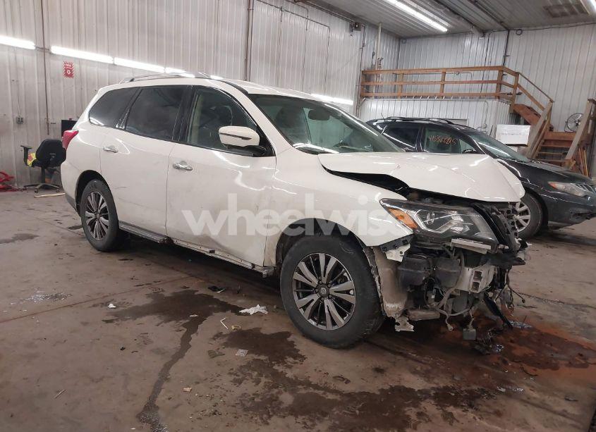 2020 Nissan Pathfinder SL 4WD (VIN 5N1DR2CM3LC596348) main photo