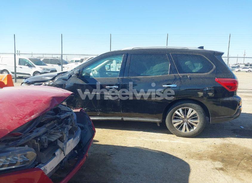 Photo 13 of 2020 Nissan Pathfinder SL 4WD (VIN 5N1DR2CM9LC608583)