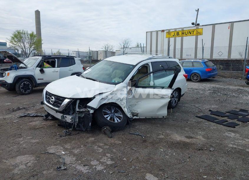 Photo 2 of 2020 Nissan Pathfinder SL 4WD (VIN 5N1DR2CMXLC623741)