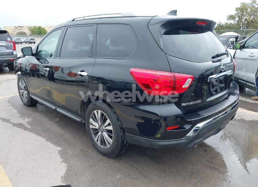 Photo 3 of 2020 Nissan Pathfinder SL 2WD (VIN 5N1DR2CN4LC613232)