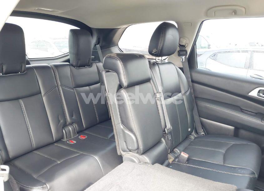 Photo 8 of 2020 Nissan Pathfinder SL 2WD (VIN 5N1DR2CN4LC613232)