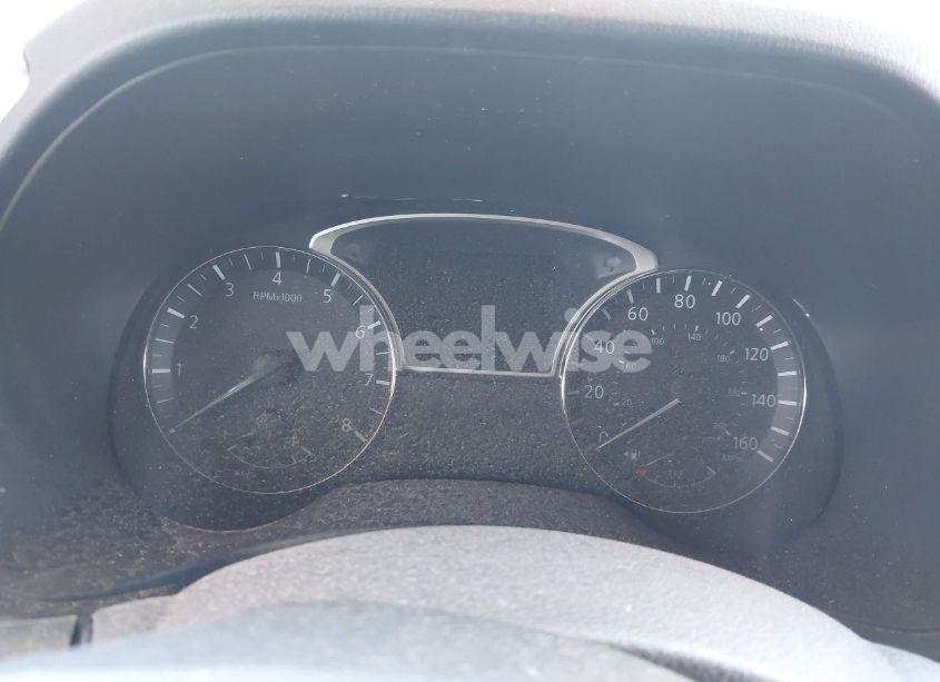 Photo 7 of 2017 Nissan Pathfinder SL (VIN 5N1DR2MM0HC650422)