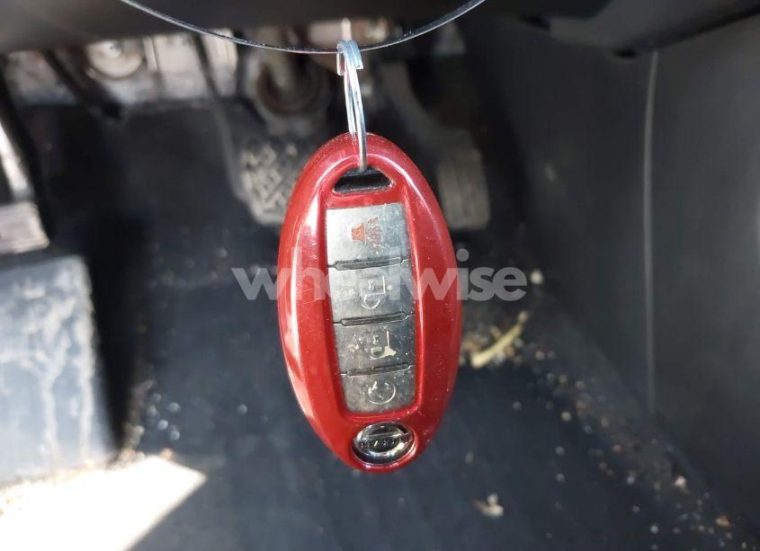 Photo 11 of 2017 Nissan Pathfinder SV (VIN 5N1DR2MM0HC913833)