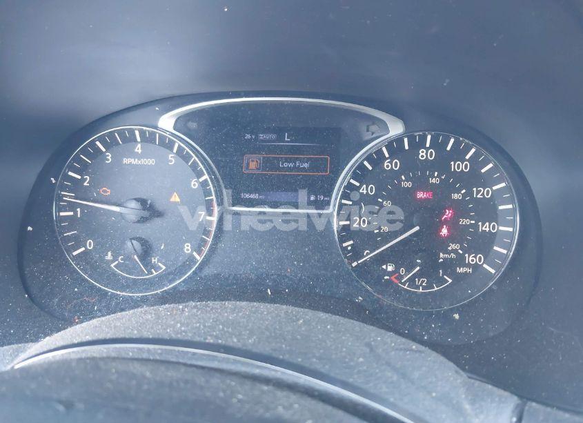 Photo 7 of 2017 Nissan Pathfinder SV (VIN 5N1DR2MM0HC913833)