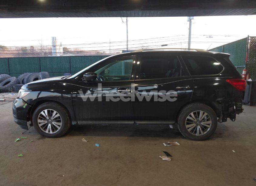 Photo 15 of 2018 Nissan Pathfinder SL (VIN 5N1DR2MM0JC624313)