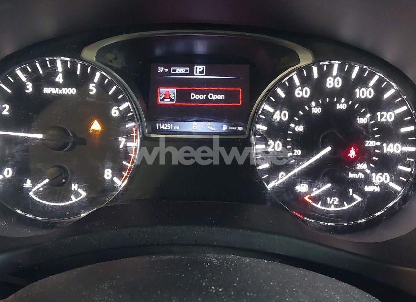 Photo 7 of 2018 Nissan Pathfinder SL (VIN 5N1DR2MM0JC624313)