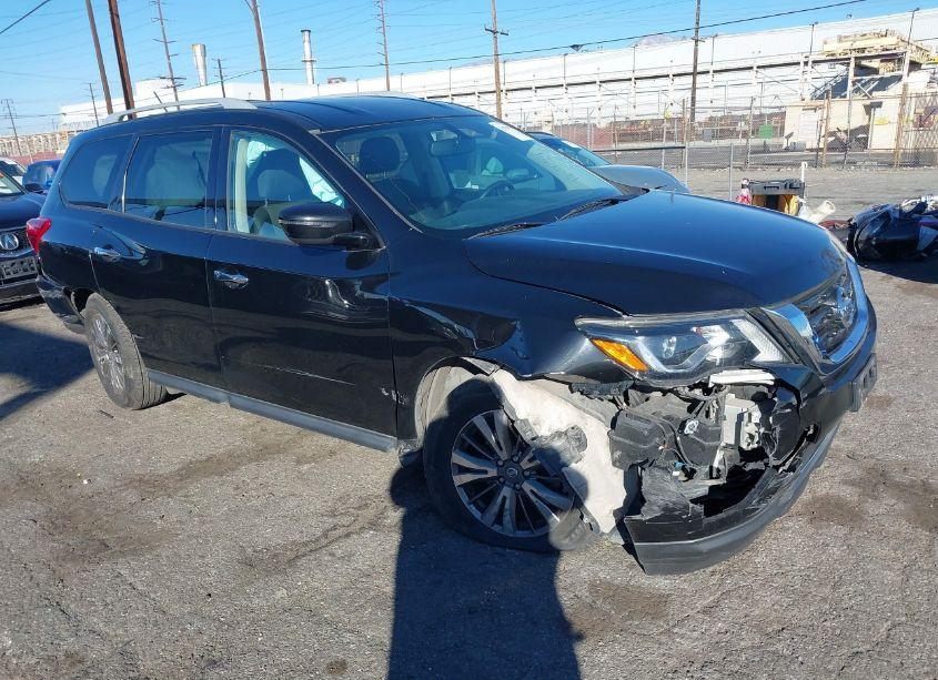 2018 Nissan Pathfinder SV (VIN 5N1DR2MM0JC651673) main photo