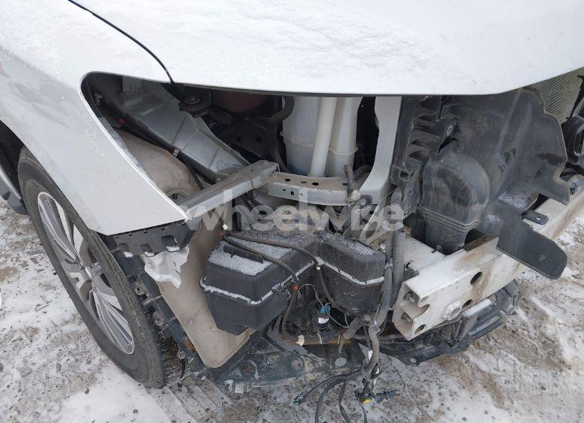 Photo 21 of 2018 Nissan Pathfinder SV (VIN 5N1DR2MM0JC654167)