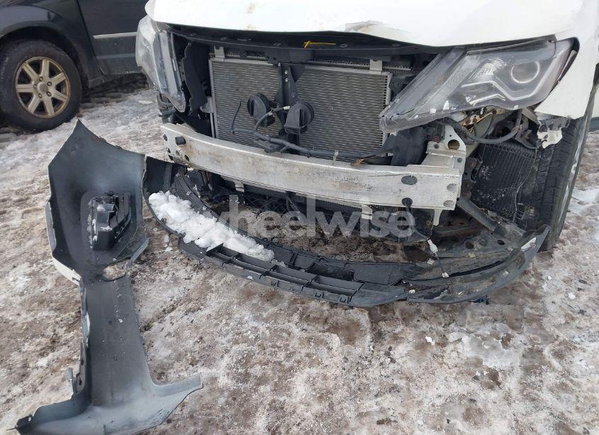 Photo 6 of 2018 Nissan Pathfinder SV (VIN 5N1DR2MM0JC664987)