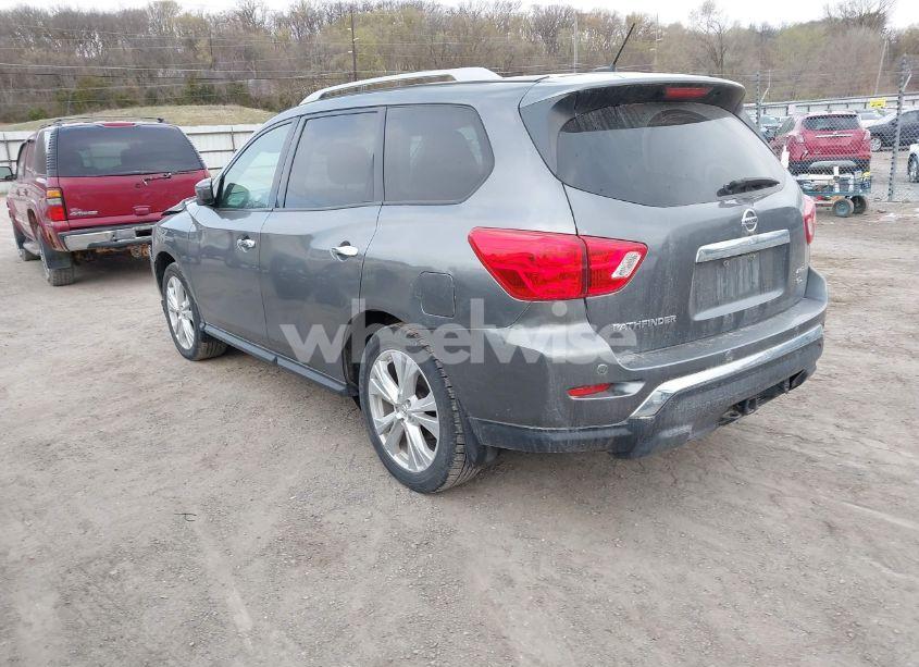 Photo 3 of 2018 Nissan Pathfinder SL (VIN 5N1DR2MM0JC666187)