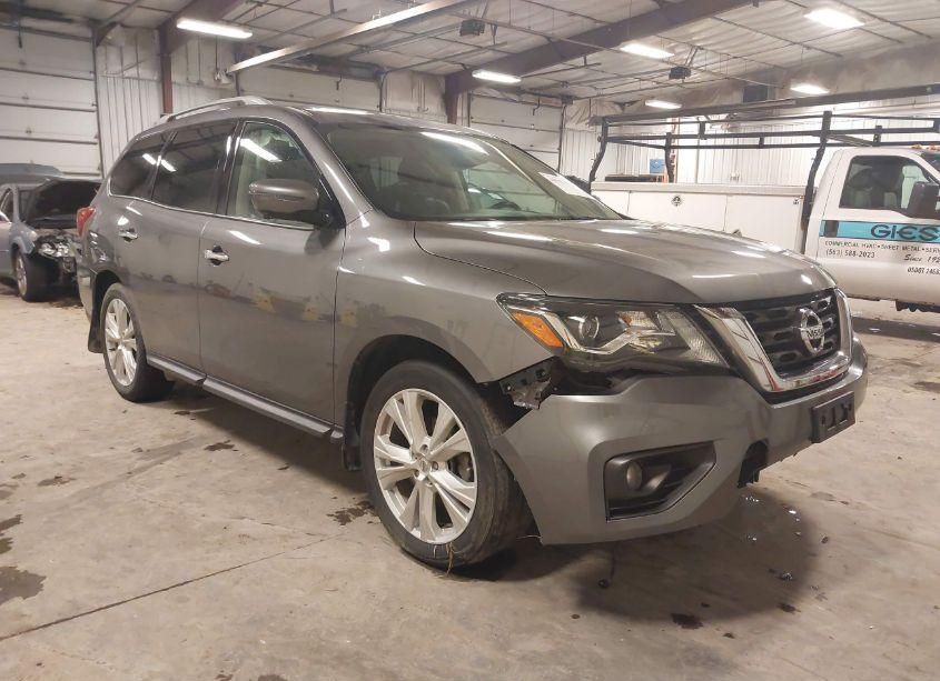 2019 Nissan Pathfinder SL (VIN 5N1DR2MM0KC608114) main photo