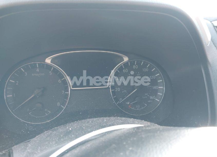 Photo 7 of 2017 Nissan Pathfinder SL (VIN 5N1DR2MM1HC609460)